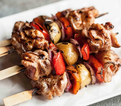 Шашлык из курицы в азиатском соусе 10 шт.